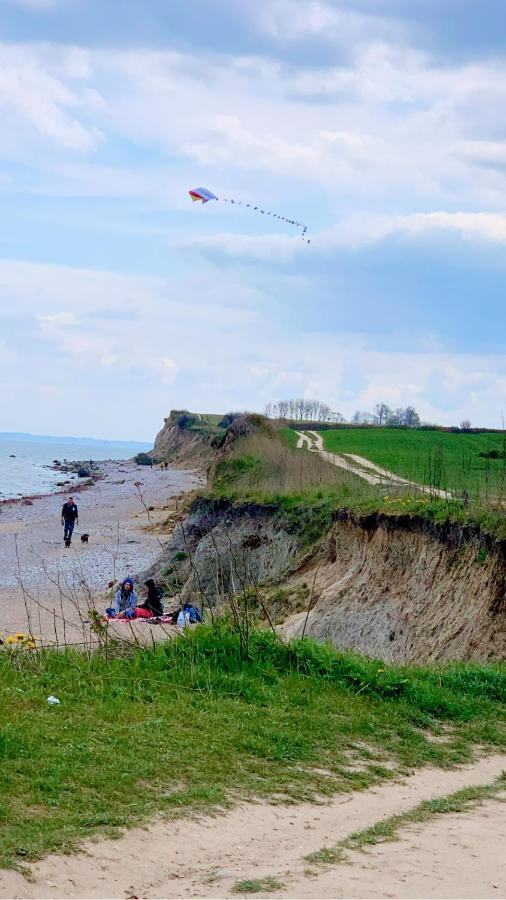 Segelund - Zeit Fuer Uns- Ruhige Und Sonnige Ferienwohnung Mit Terrasse Und Garten Nahe Strand Und Ostsee Шёнхаген Экстерьер фото